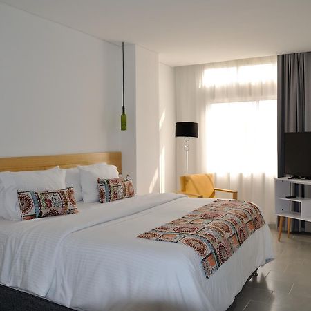 Hlu Hoteles Cartagena Luaran gambar